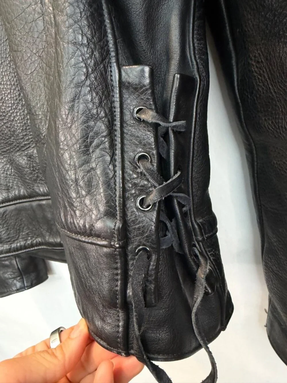 VTG Golden Bear Black Leather Moto Jacket Size 42 Scovill Zipper Quilted Liner
